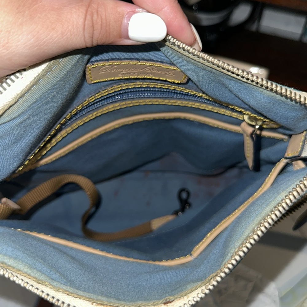 Dooney & Bourke Disney 2016 Flower & Garden Crossbody Bag - Picture 3 of 8